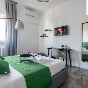 Annamaria - Station Charming Apartament Bari