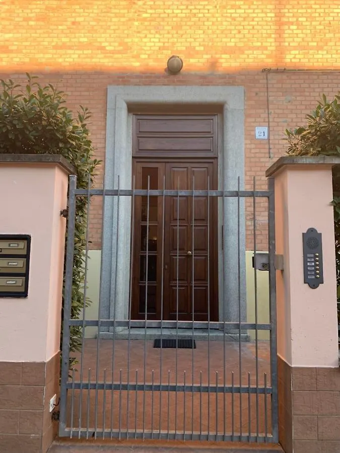 Casa di Vanessa Bologna 0*,
